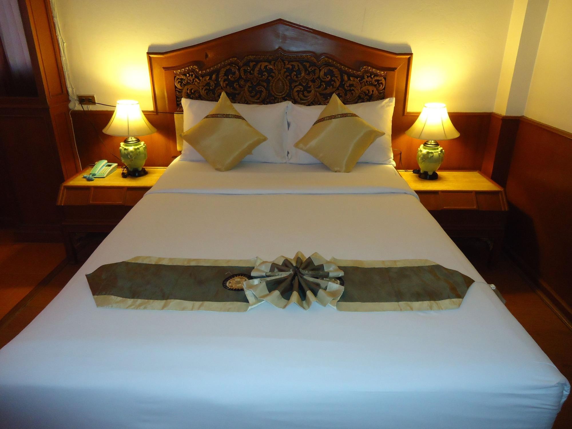 Top North Hotel Chiang Mai Exterior foto
