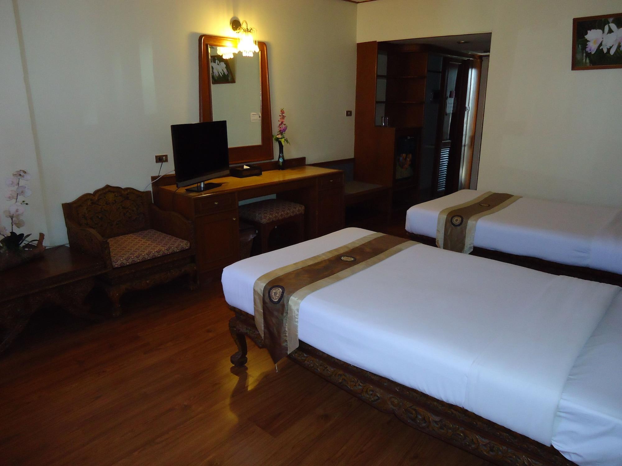 Top North Hotel Chiang Mai Exterior foto