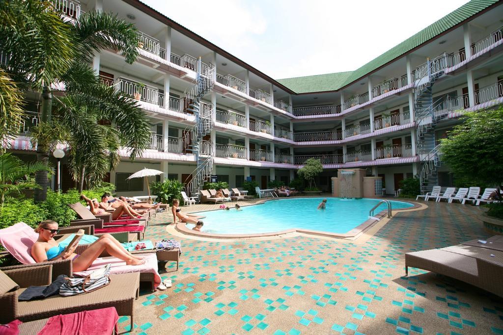 Top North Hotel Chiang Mai Exterior foto