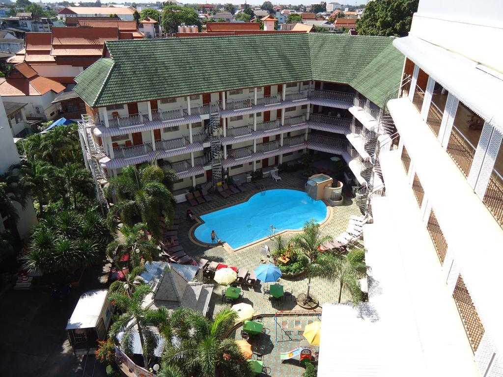 Top North Hotel Chiang Mai Exterior foto